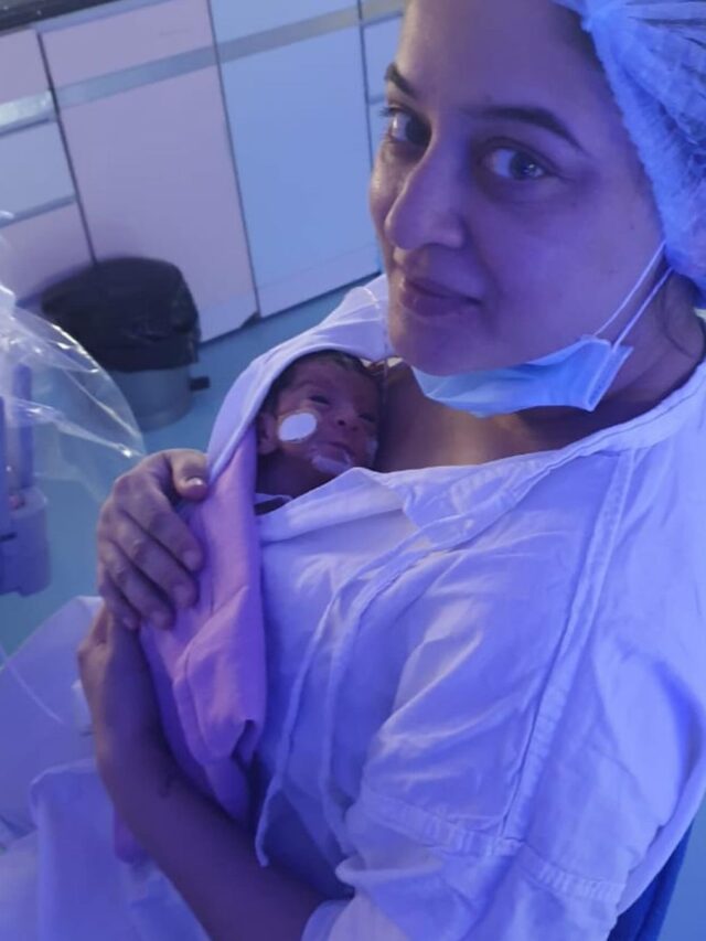 Mahi Vij shares a very heartfelt picture in this Mother’s Day, when she held Tara for the first time. Says “I shall Celebrate this blessing everyday ❤️”