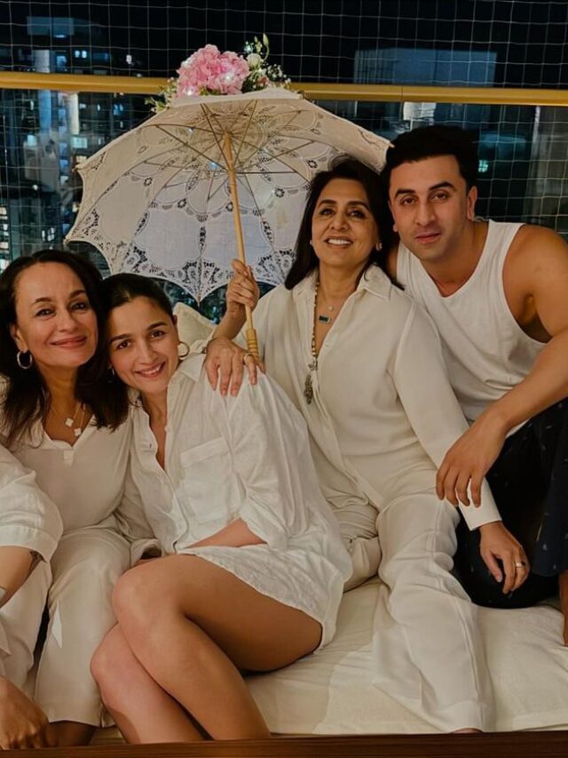 Ranbir Kapoor and Alia Bhatt celebrated Mother’s Day with their moms Neetu Kapoor and Soni Razdan!