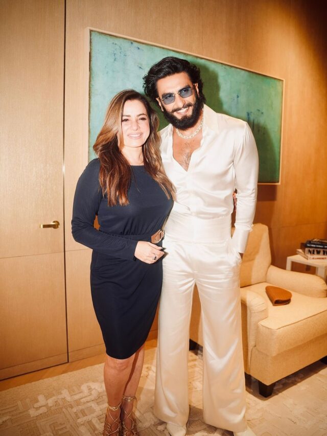 Neelam Kothari can’t contain her smile as she hangs out with Ranveer Singh