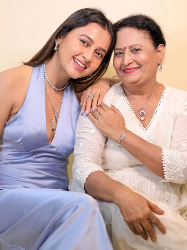 Tejasswi Prakash drops candid clicks with mom ahead of mother’s day!