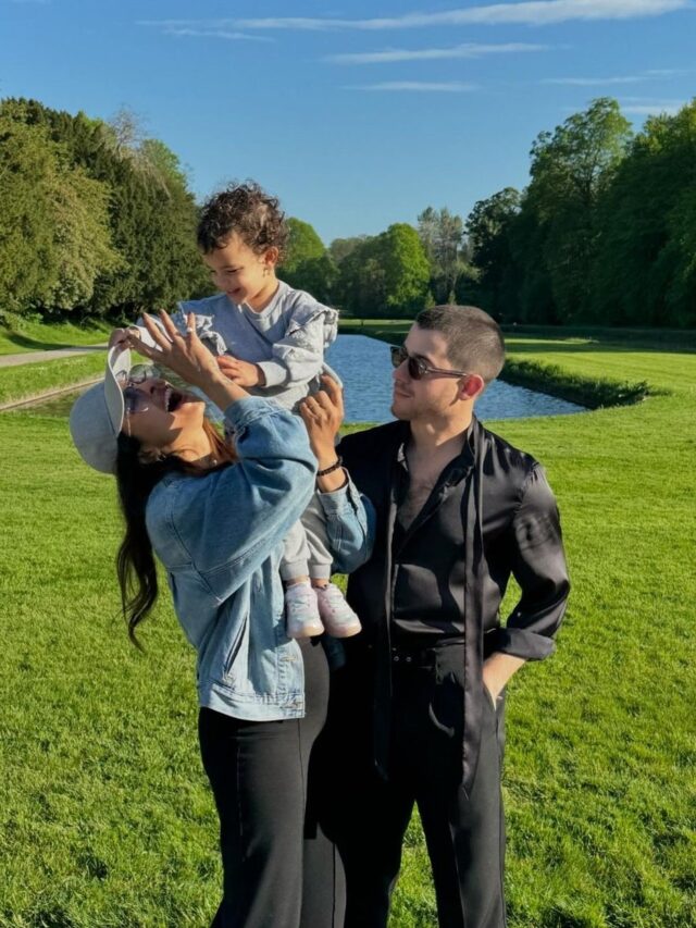 Happiness!❤️ Priyanka Chopra Jonas shares an adorable family picture with Nick Jonas and their daughter Malti Marie Chopra Jonas