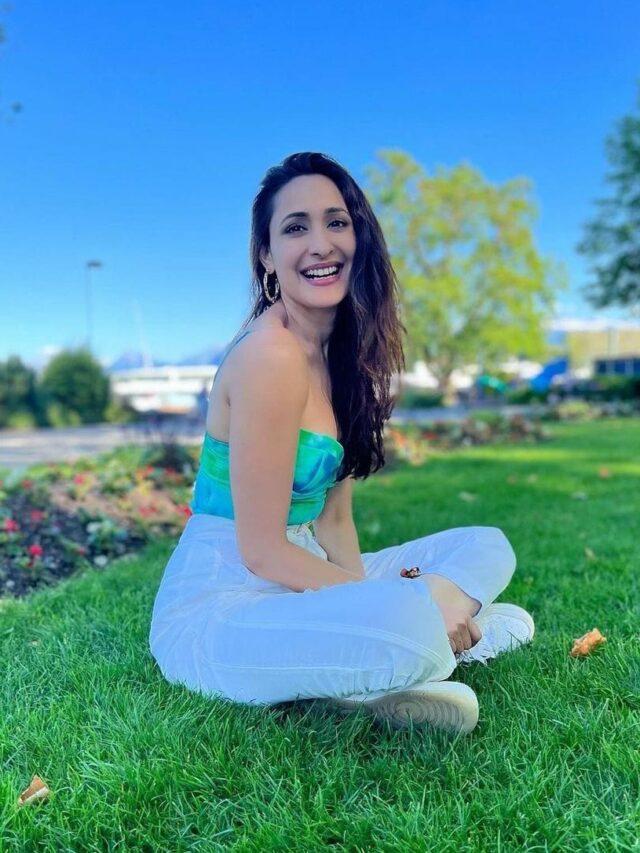 Pragya Jaiswal Celebrated ‘World Environment Day’ with greenery!