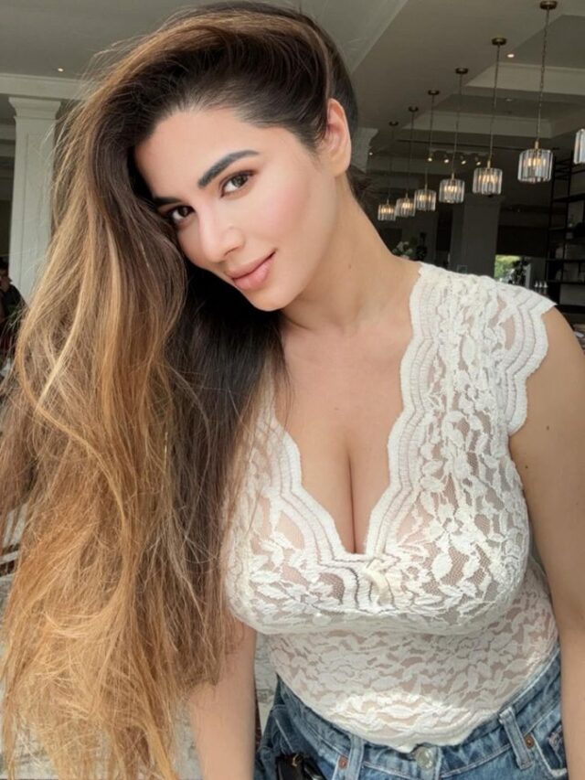 Kainaat Arora Reflecting Her Clevage In White Top