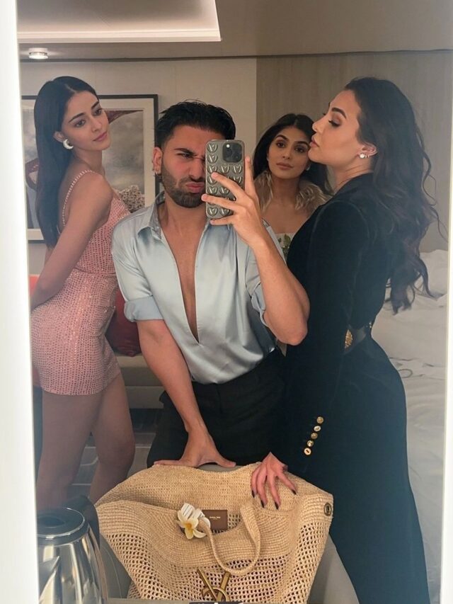 Orry Shared His Mirror Selfie With BFF Ananya Panday And Tania Shroff : “No One Enjoys Watching…”