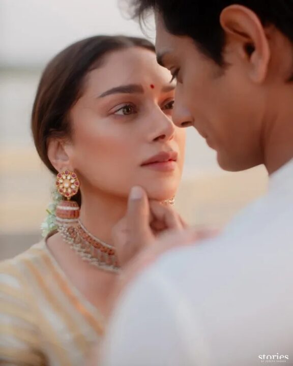 Aditi Rao Hydari Shared her wedding Snaps With Siddarth