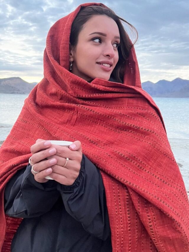 Tripti Dimri from the sets of Bhool Bhulaiyaa 3 in Leh!