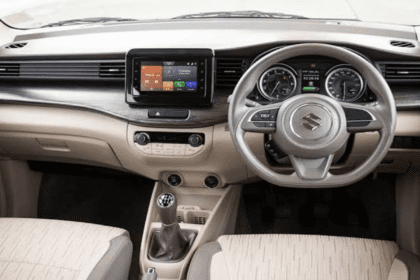 Maruti Ertiga फैमिली कार दमदार इंजन और स्मूथ ड्राइव के साथ