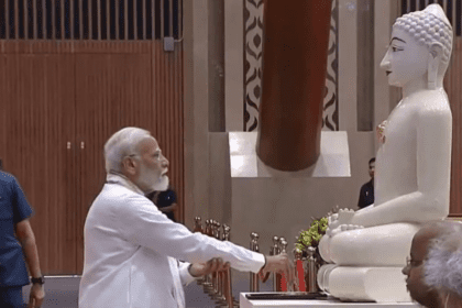 Mahavir Jayanti 2025 Best Wishes
