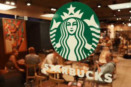 Starbucks ने कपड़ों को लेकर लागू कर दी नई पॉलिसी!