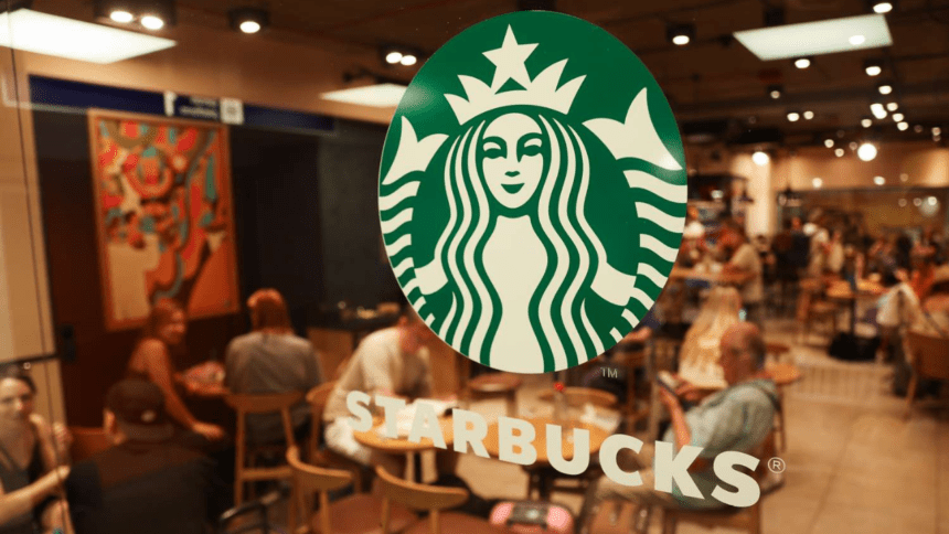Starbucks ने कपड़ों को लेकर लागू कर दी नई पॉलिसी!