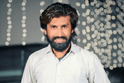 Gujarati filmmaker Mahesh Jirawala expired in Air India plane crash