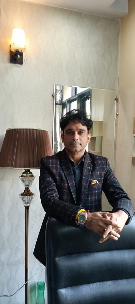 Manu Tyagi Unveils "Ruby Studios" with a Upcoming film Title "AUGUST KRANTI"