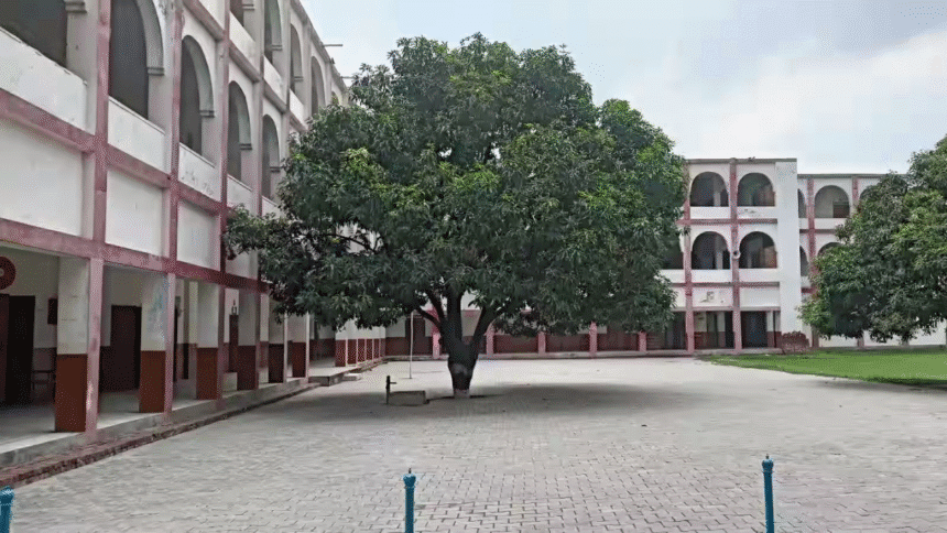 S.J.S. Public School, Kasganj: प्रतिष्ठा, इंफ्रा & छात्र उपलब्धियाँ