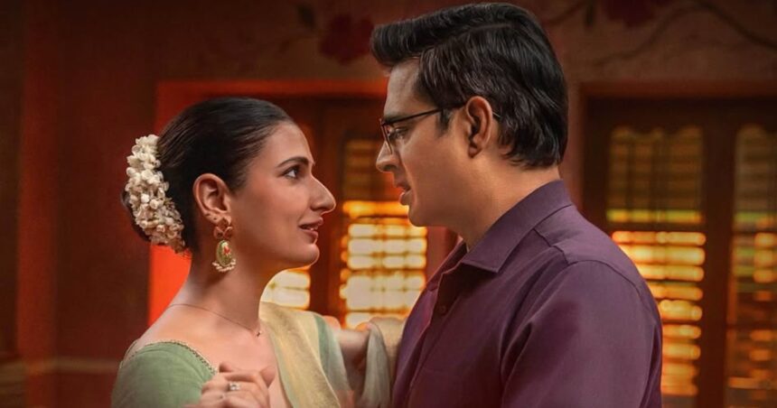 Aap Jaisa Koi Movie Review: माधवन और फातिमा की केमिस्ट्री दमदार, पर कहानी रह गई अधूरी