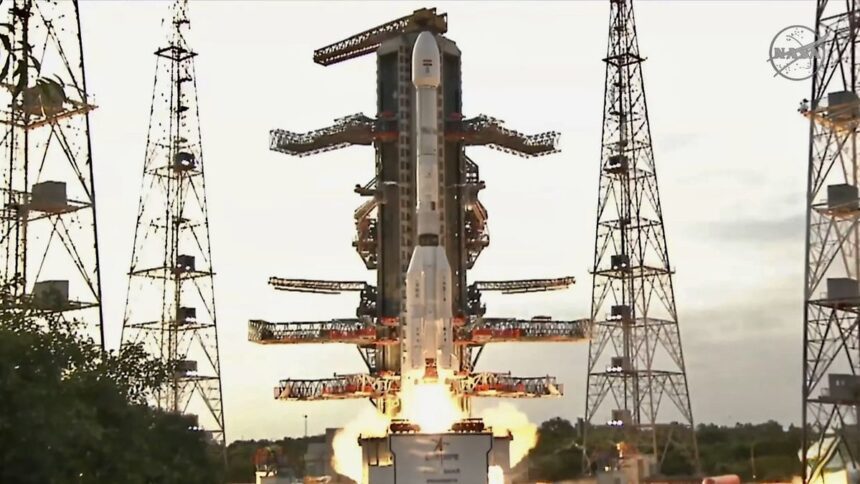 NISAR उपग्रह 2025: NASA-ISRO का ऐतिहासिक मिशन सफलतापूर्वक लॉन्च