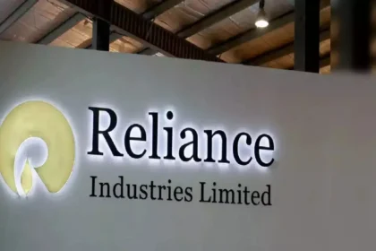 Reliance Share Price Update: Q1FY26 के बाद 3.5% की गिरावट, लक्ष्य ₹1,640–₹1,767 तक