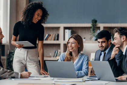 इंफोसिस HR की नई पहलें: बोनस में कटौती से लेकर वर्क-लाइफ बैलेंस तक