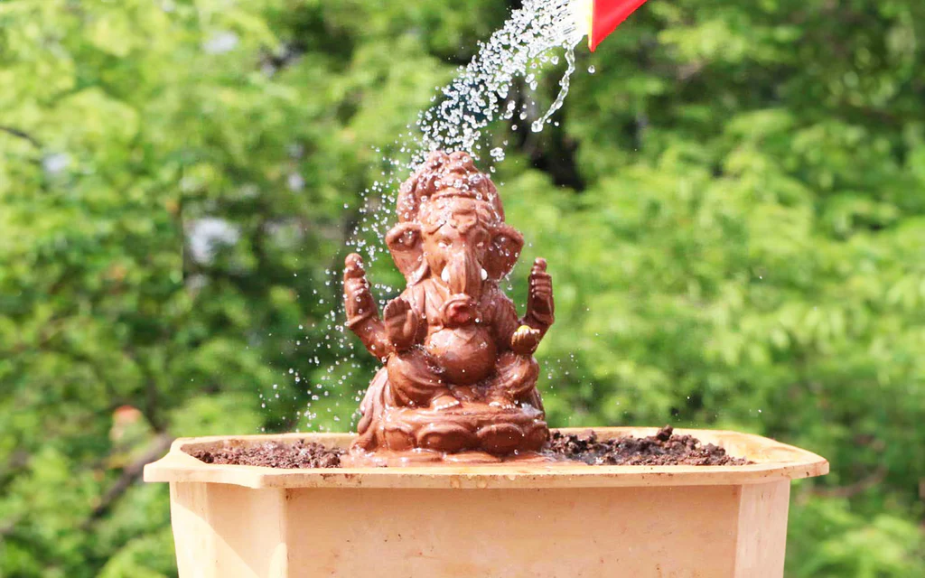 Eco-Friendly Ganesh Chaturthi & Diwali 2025 – Decoration & Idol Trends