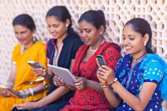 महिला उद्यमियों के लिए 2025 की टॉप 5 सरकारी योजनाएँ – वित्तीय सहायता और नए अवसर