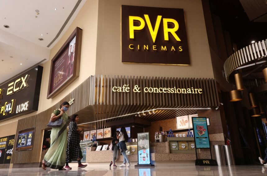 PVR INOX Q1 FY26 रिपोर्ट: नुकसान घटा, राजस्व में 23% वृद्धि, विस्तार की योजना जारी