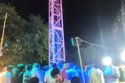 गुजरात मेले में झूले का गिरना: 50 फीट की ऊंचाई से दुर्घटना, 4 घायल