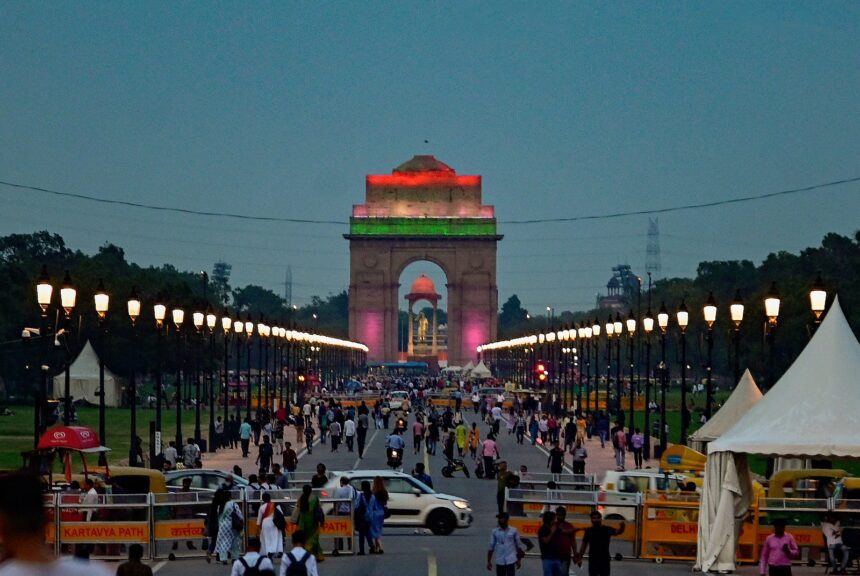 दिल्ली-एनसीआर की लोकल स्पॉटलाइट – 15 अगस्त 2025