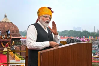 स्वतंत्रता दिवस 2025, 79वां स्वतंत्रता दिवस, पीएम मोदी भाषण, लाल किला तिरंगा फहराना, नया भारत थीम, 15 अगस्त 2025 समारोह, प्रधानमंत्री नरेंद्र मोदी संबोधन, स्वतंत्रता दिवस लाइव अपडेट,