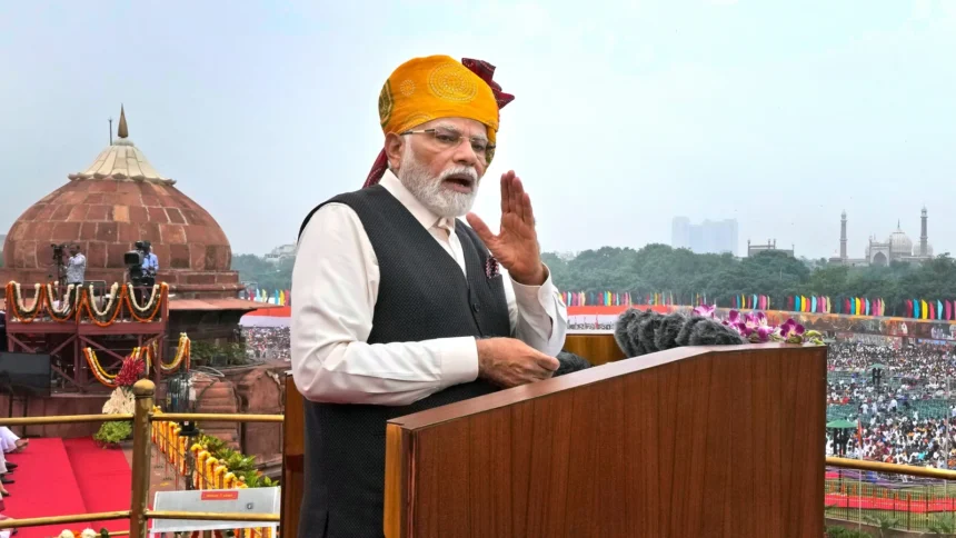 स्वतंत्रता दिवस 2025, 79वां स्वतंत्रता दिवस, पीएम मोदी भाषण, लाल किला तिरंगा फहराना, नया भारत थीम, 15 अगस्त 2025 समारोह, प्रधानमंत्री नरेंद्र मोदी संबोधन, स्वतंत्रता दिवस लाइव अपडेट,
