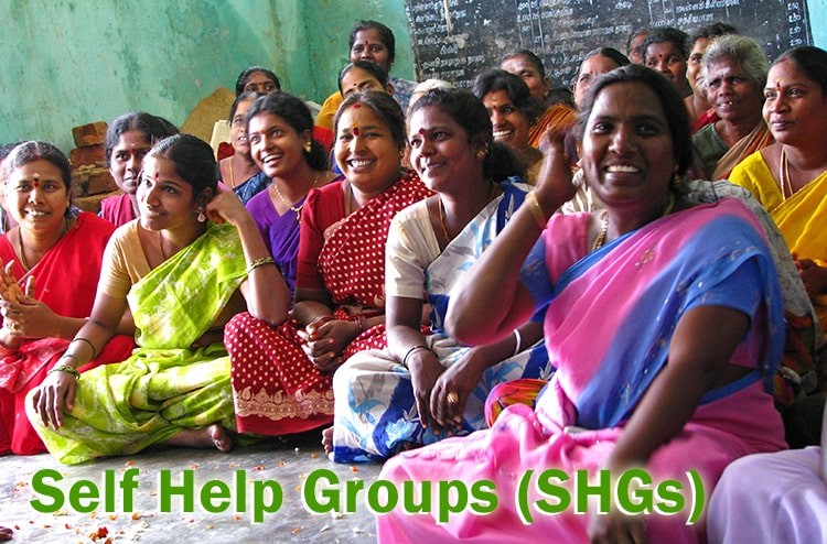 Women Self-Help Groups & Digital Empowerment 2025 – बदलाव की नई दिशा