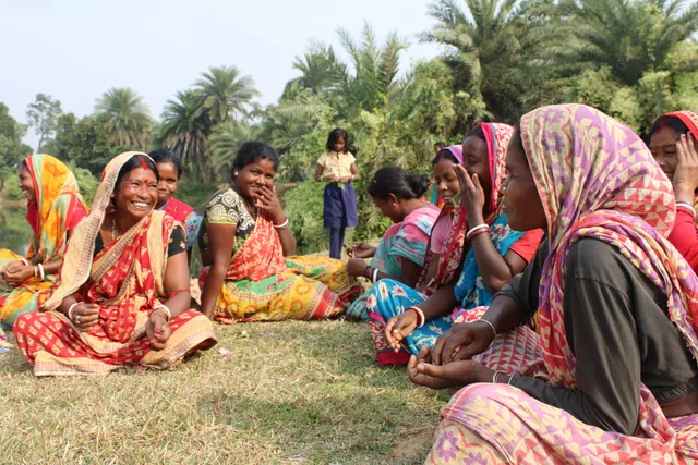 Women Self-Help Groups & Digital Empowerment 2025 – बदलाव की नई दिशा