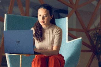 AI PCs 2026 – Windows 12 और Intel AI Processor से लैस नया Laptop Era