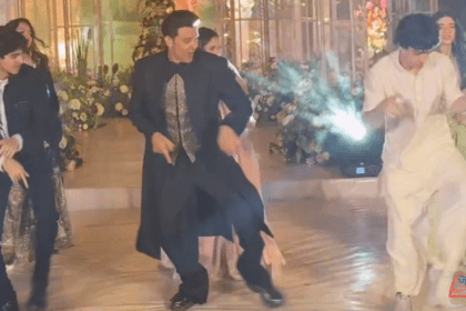 Hrithik Roshan और बेटों ने Eshaan Roshan की शादी में किया धूमधाम डांस | Viral Video