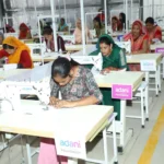 adani-vikas-kendra-shivpuri-women-empowerment-skill-development-scindia-hindi