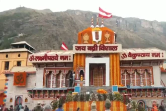 badrinath-dham-opening-mana-village-dhami-visit