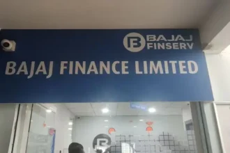 bajaj-finance-q4-profit-5553-crore-results-hindi