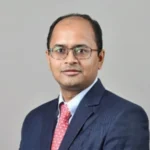 banks-macro-risks-wait-and-watch-axis-bank-statement-geopolitical-uncertainty-hindi