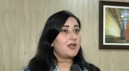 bansuri-swaraj-aap-mahila-virodhi-aur-court-order-delhi-politics-2026