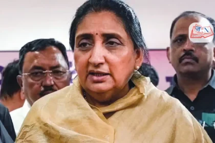 baramati-bypoll-congress-withdraws-sunetra-pawar-walkover-maharashtra_converted (1)