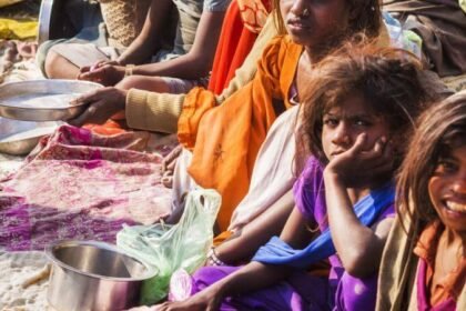 cash-transfer-politics-india-bernstein-report-economic-impact-welfare-debate