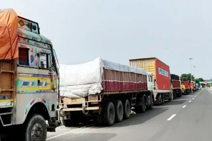 commercial-vehicle-growth-fy28-mhcv-demand-report-yes-securities