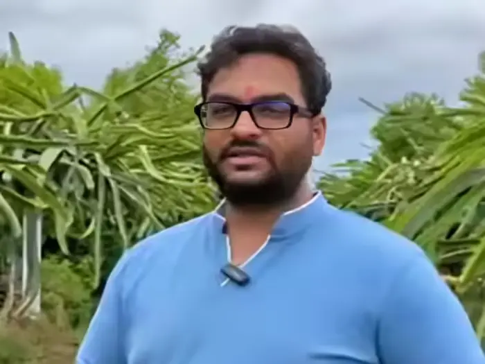 corporate-job-chod-kar-farming-success-story-arun-srinivas-dragon-fruit-millionaire-india-2026-hindi-hj