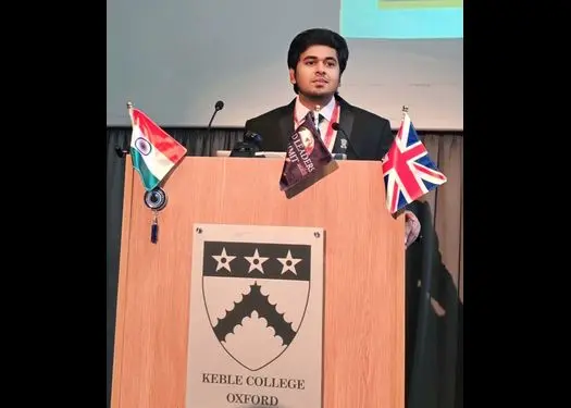 dr-d-manikandan-oxford-youth-leadership-award-hindi
