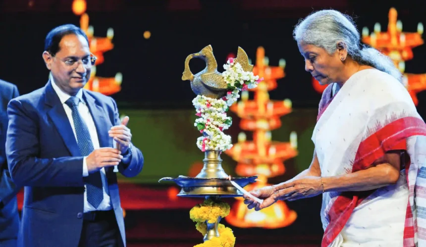 financial-sector-cybersecurity-warning-nirmala-sitharaman-ai-cyberattacks-sebi-kyc-reforms-hindi