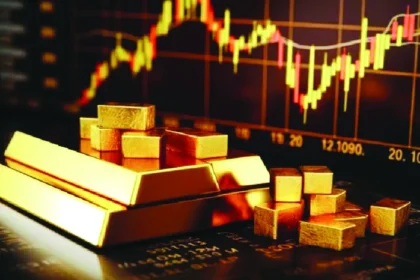 gold-futures-rise-150000-fed-policy-impact-india-hindi