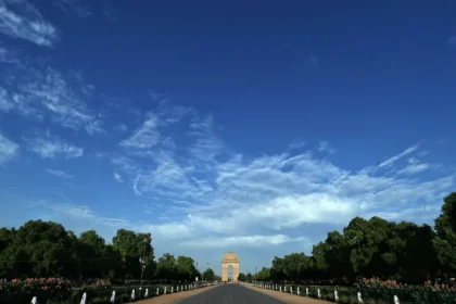 gst-india-inc-q4-revenue-growth-margin-pressure-west-asia-crisil-report