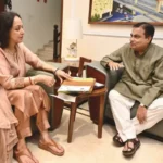 hema-malini-meets-nitin-gadkari-nagpur-home-visit-video