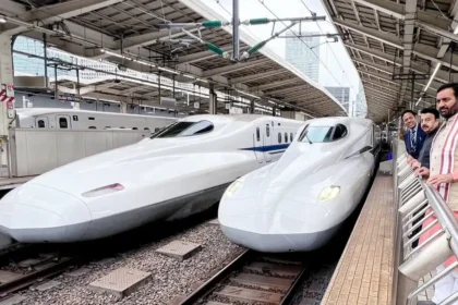 india-first-indigenous-bullet-train-beml-b28-project-2027-launch-hindi