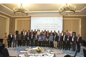 Delegates at textile business networking event.