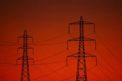 india-power-transmission-9-trillion-capex-2032-energy-infrastructure-growth-hindi