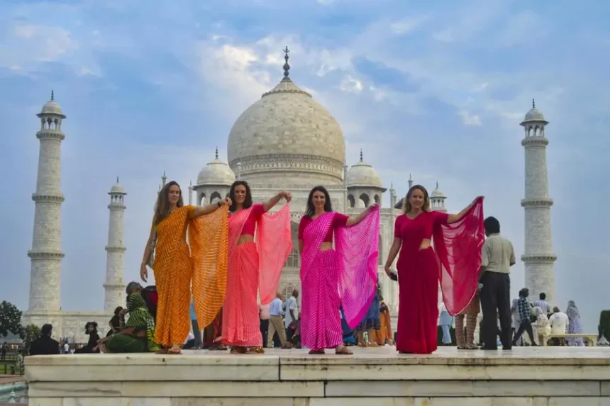 india-tourism-report-ey-ficci-inbound-tourism-analysis-hindi